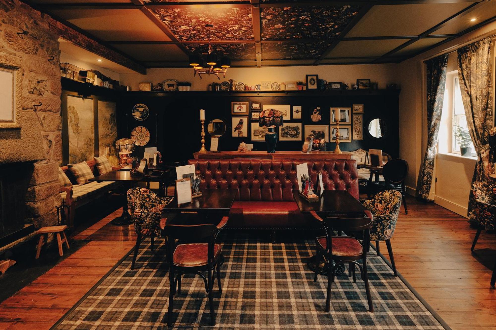 The Bull And Townhouse, Beaumaris- The Inn Collection Group Zewnętrze zdjęcie