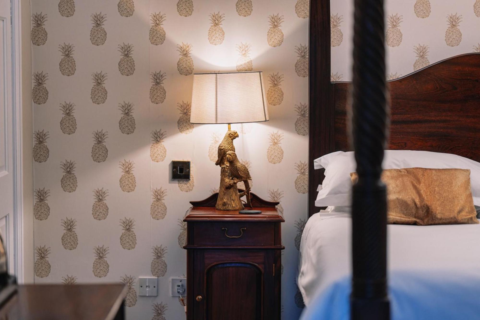 The Bull And Townhouse, Beaumaris- The Inn Collection Group Pokój zdjęcie